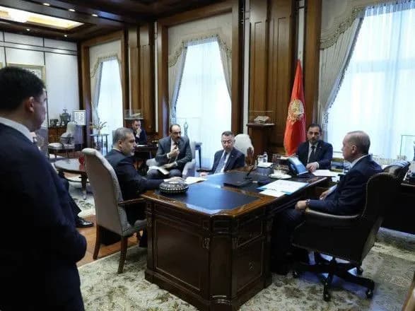 viyna-rf-proti-ukrayini-ta-zernova-ugoda-erdogan-pogovoriv-iz-putinim