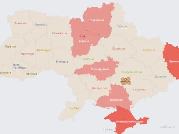 ukrayinoyu-shiritsya-povitryana-trivoga-op-zaklikaye-ne-ignoruvati