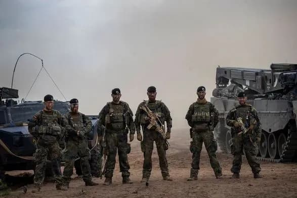 nimechchina-zakhischatime-kozhniy-santimetr-teritoriyi-nato-sholts