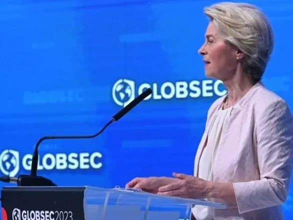 golova-yevrokomisiyi-zaklikala-nadati-ukrayini-dalekobiynu-zbroyu