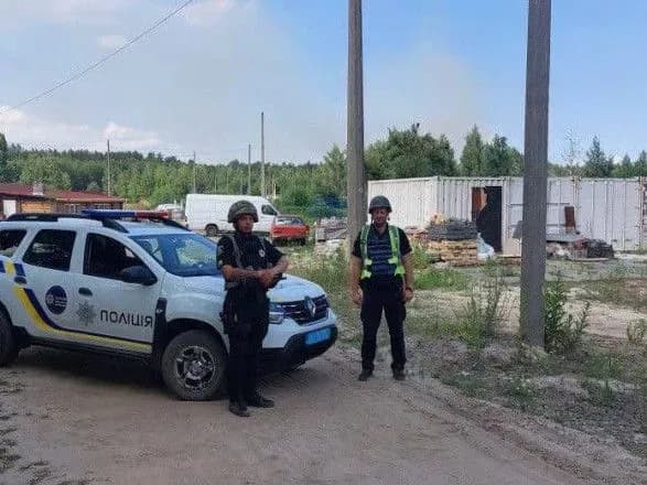 cherez-raketniy-obstril-rashistiv-na-kiyivschini-stalas-masova-detonatsiya-vorozhikh-boyepripasiv