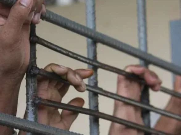 uvyaznenikh-pomenshaye-minyust-pratsyuye-nad-rozvantazhennyam-tyuremnoyi-sistemi