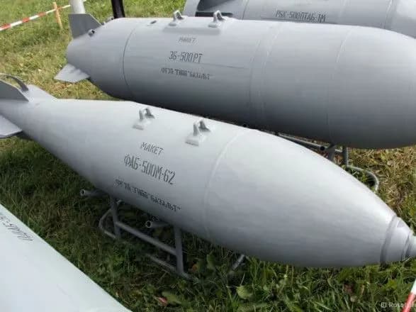 rankova-trivoga-ignat-povidomiv-pro-zagrozu-skidannya-rosiyanami-kerovanikh-bomb