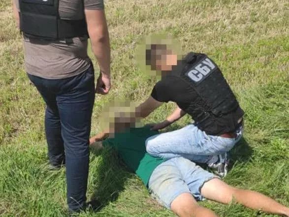 shpiguvav-za-ukrayinskoyu-ppo-zaradi-roboti-u-fsb-sbu-zatrimali-sche-odnogo-zradnika