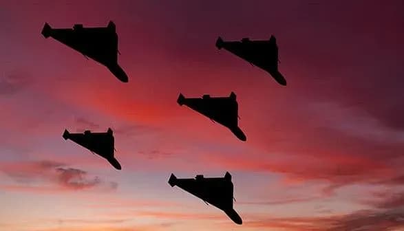 okupanti-zapustili-proti-ukrayini-schonaymenshe-1961-shakhed-zelenskiy