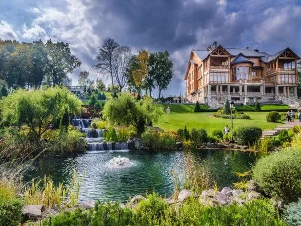 zelenskiy-pidpisav-zakon-pro-stvorennya-parku-pamyatki-na-teritoriyi-mezhigirya