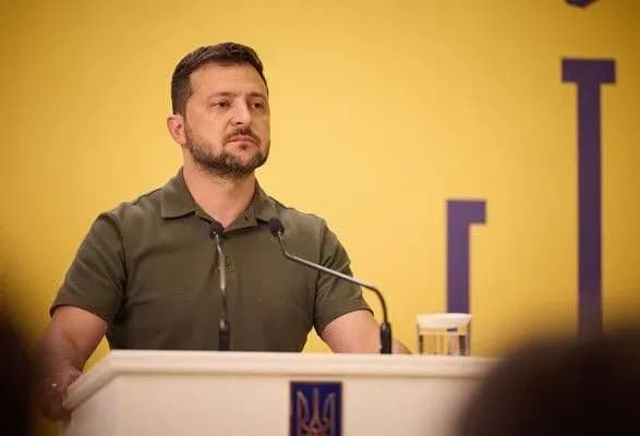zelenskiy-rozpoviv-yak-v-ukrayinu-nadkhoditime-61-vinischuvach-f-16