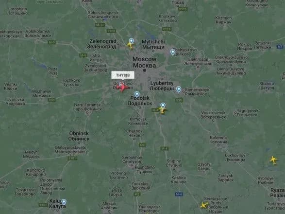 u-vsikh-moskovskikh-aeroportakh-prizupineni-reysi-na-vilit-i-prilit-ogolosheno-plan-kilim-zmi