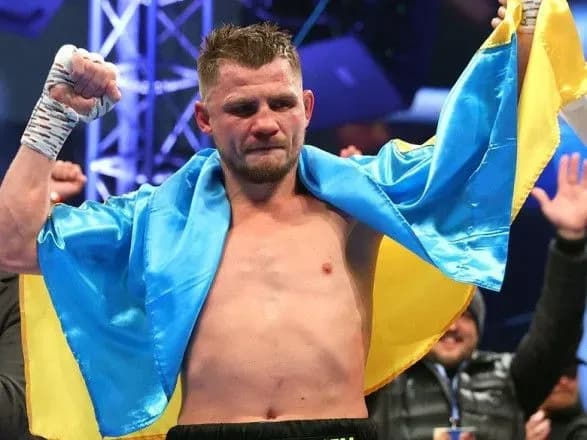 18-ta-profesiyna-peremoga-denis-berinchik-vidstoyav-titul-wbo-international