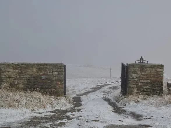 v-ukrayini-vipav-pershiy-snig