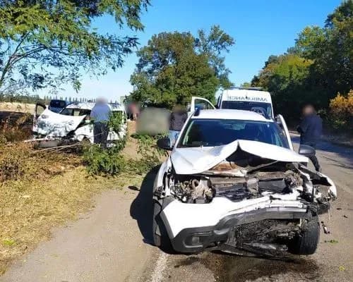 dtp-na-kiyivschini-travmovani-dvi-zhinki-ta-chotirokhmisyachna-ditina