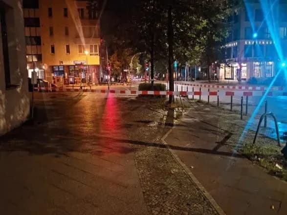 u-berlini-nevidomi-kinuli-kokteyli-molotova-u-budivlyu-yevreyskoyi-spilnoti