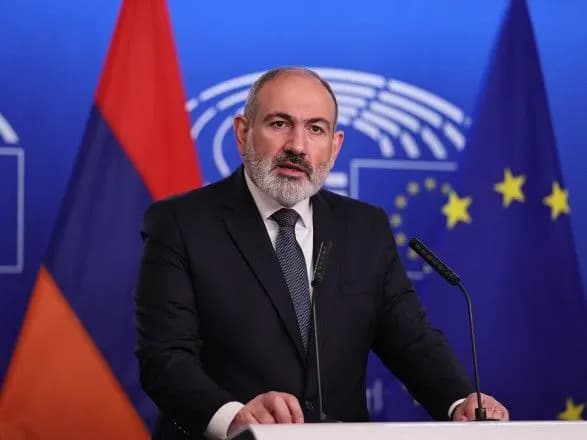 pashinyan-sformovano-dorozhnyu-kartu-z-normalizatsiyi-vidnosin-mizh-virmeniyeyu-ta-azerbaydzhanom
