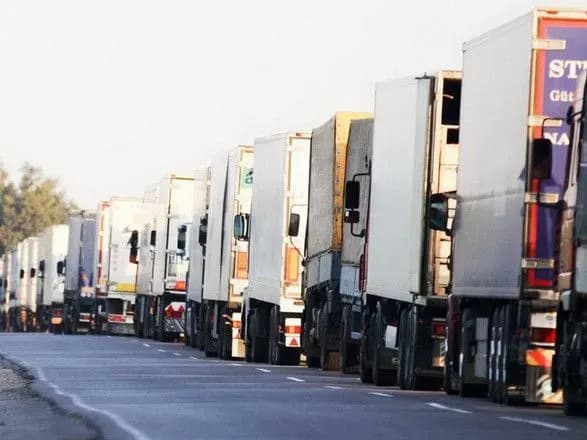 za-prikladom-polskikh-koleg-slovatski-perevizniki-pogrozhuyut-zablokuvati-kordon-z-ukrayinoyu