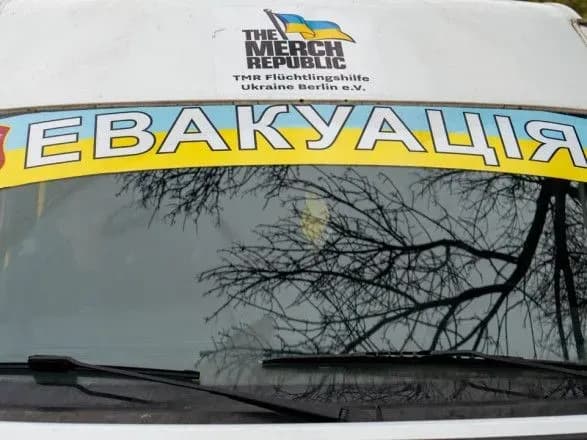 evakuatsiya-z-khersonschini-sogodni-vivozyat-sche-91-ditinu