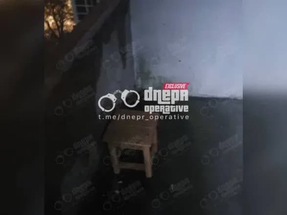 u-dnipri-na-kozirok-pidyizdu-vipali-zhinka-ta-ditina-zhinka-zaginula-ditina-travmovana