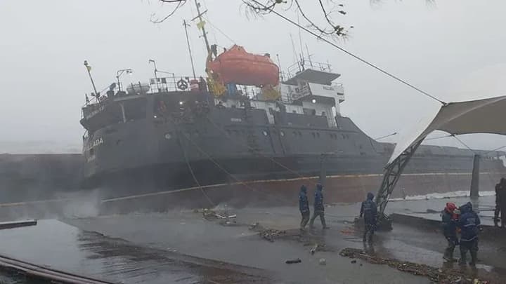 a-dry-cargo-ship-pallad-which-left-odessa-port-broke-in-half-during-a-storm-off-the-coast-of-turkey