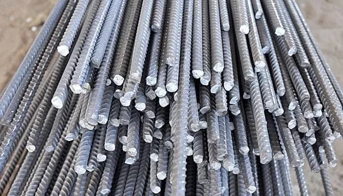 ssha-peredadut-ukraini-metal-dlia-budivnytstva-zakhystu-enerhoobiektiv-vid-rosiiskykh-atak