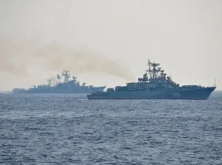 russian-missile-carriers-on-alert