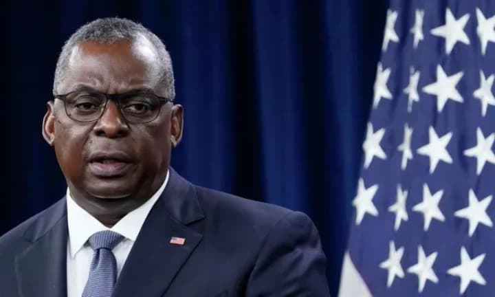 ministra-oborony-ssha-lloida-ostina-perevely-z-intensyvnoi-terapii-pentahon