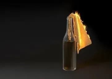 a-woman-tried-to-set-fire-to-a-military-recruitment-center-in-the-nizhny-novgorod-region-of-russia