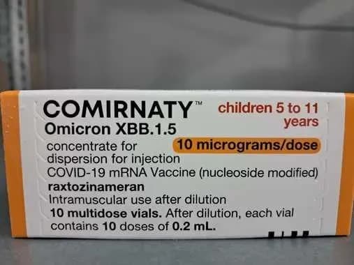 ukraina-otrymala-ponad-250-tysiach-doz-omikron-spetsyfichnoi-vaktsyny-proty-covid-19