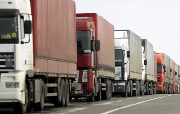 ukraina-ta-yevrokomisiia-prodovzhyly-diiu-transportnoho-bezvizu-premier