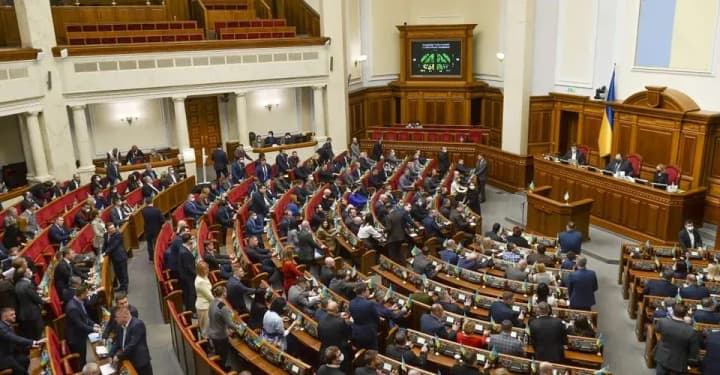 deputy-prosecutor-general-and-head-of-the-sbu-summoned-to-the-rada-they-will-report-on-the-activities-of-pro-russian-parties