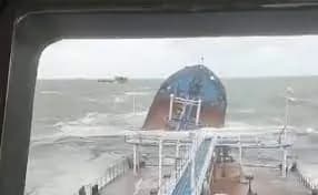 accident-off-the-coast-of-occupied-crimea-captain-of-volganeft-212-tanker-arrested-for-two-months