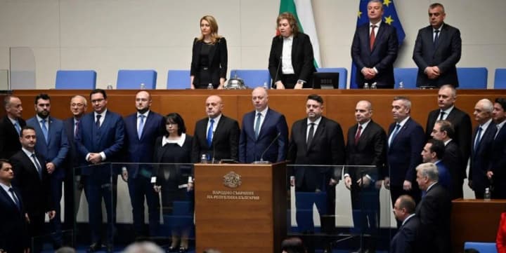 bulgaria-finally-got-a-government-after-7-elections-who-joined-the-unusual-coalition