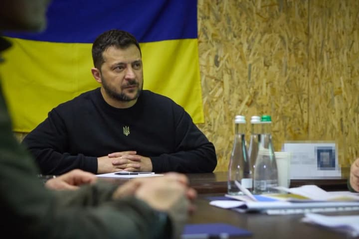 zelenskyi-poiasnyv-yak-diiatyme-ukraina-u-razi-porushennia-peremyria-z-boku-rf