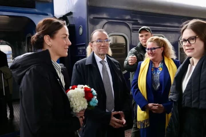 vazhlyvo-domovytysia-pro-dribnyi-shryft-holova-mzs-norvehii-pro-perehovory-z-rf