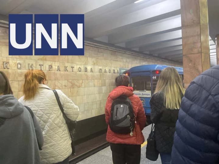 chotyry-stantsii-metro-kyieva-zakryly-na-vkhid-cherez-padinnia-pasazhyrky-pid-potiah-na-kontraktovii