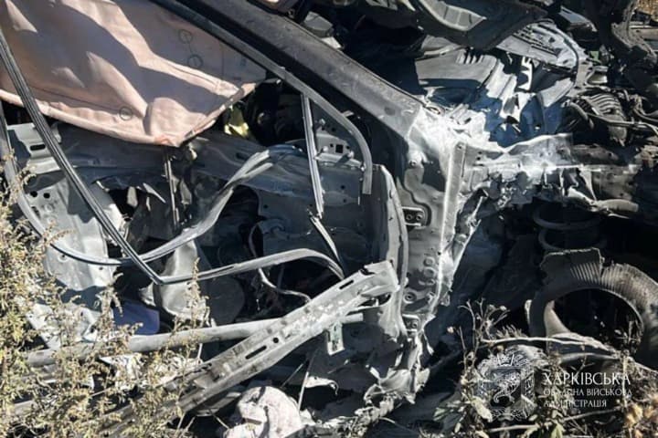 na-kharkovshchine-rossiyane-udarnim-dronom-atakovali-grazhdanskii-avtomobil-raneni-tri-cheloveka