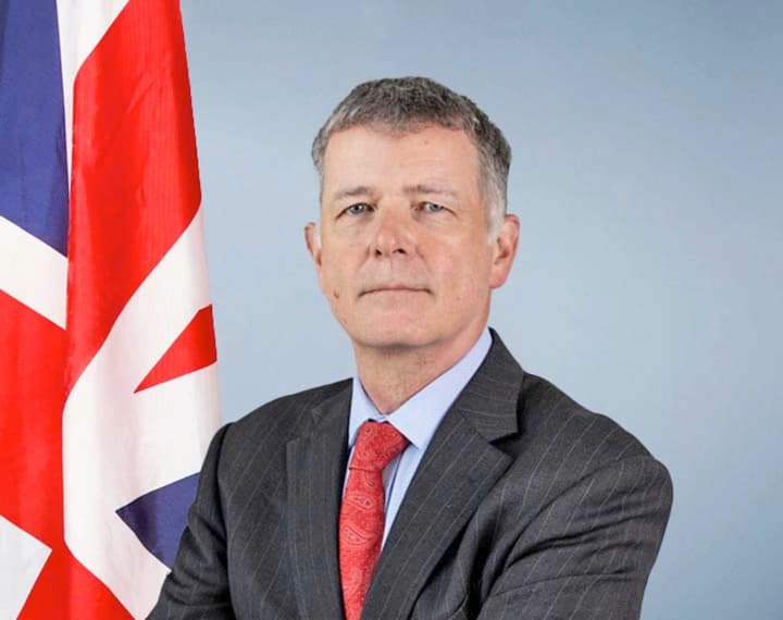 putin-ne-prahne-myru-ta-pereotsinyv-svoi-syly-viina-pryskoriuie-zanepad-rosii-kerivnyk-brytanskoi-rozvidky