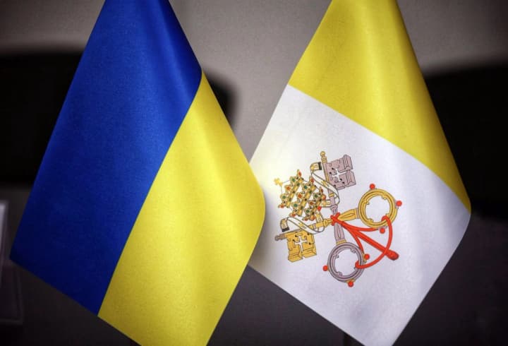 vereshchuk-provela-zustrich-z-papskym-nuntsiiem-v-ukraini-staly-vidomi-detali