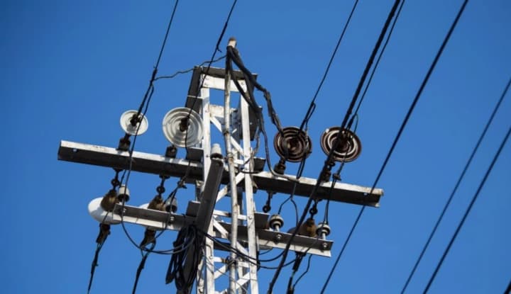 v-subbotu-v-nekotorikh-oblastyakh-budut-deistvovat-grafiki-otklyucheniya-sveta-skolko-ocheredei