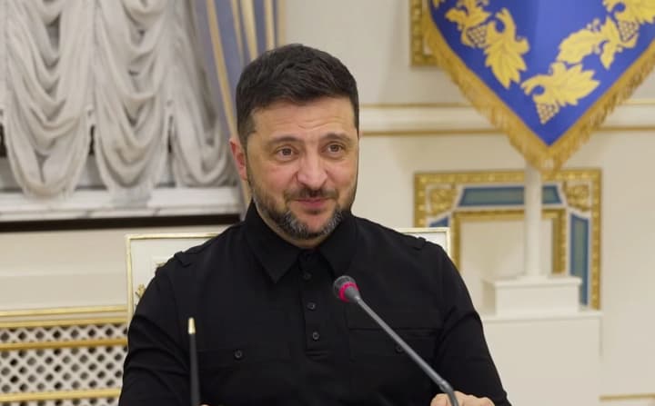 zelenskii-obsudil-s-predstavitelyami-nato-usilenie-pvo-ukraini-i-zashchitu-energosistemi-pered-zimoi