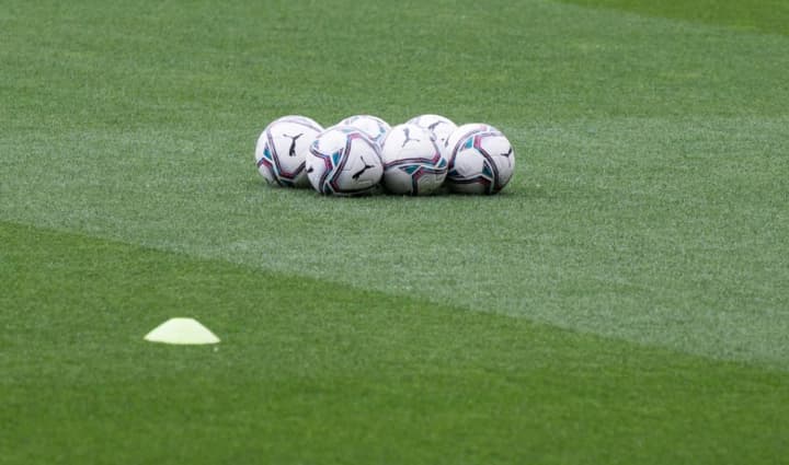 fifa-nazvala-holovnykh-pretendentiv-na-zvannia-naikrashchoho-trenera-futbolnoi-zbirnoi-2025-roku