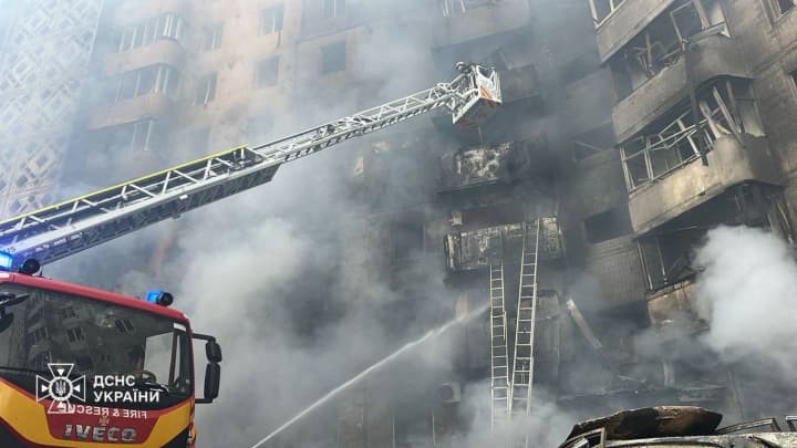 10-people-killed-in-russian-attack-on-ternopil-37-injured-people-under-rubble-ministry-of-internal-affairs