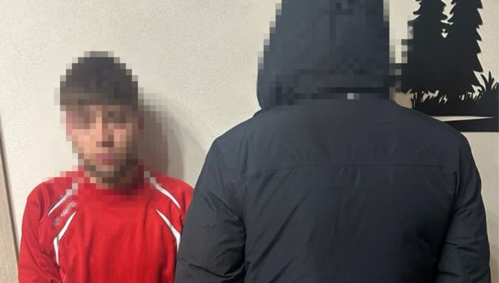 ustraivali-podzhogi-na-zapade-ukraini-s-tselyu-destabilizatsii-obstanovki-sbu-zaderzhala-dvukh-agentov-spetssluzhb-rf