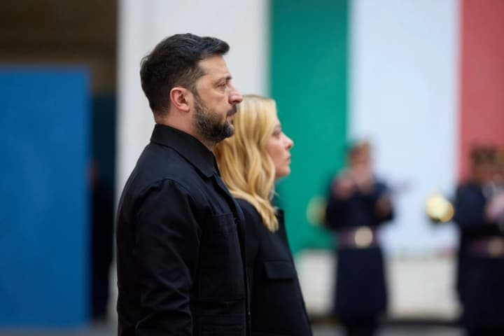 peace-talks-strengthening-air-defense-and-an-energy-aid-package-what-zelenskyy-discussed-with-meloni