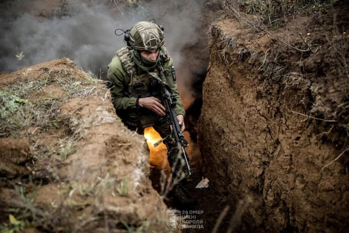 kilkist-boiv-na-fronti-za-dobu-zrosla-na-chvert-karta-vid-henshtabu