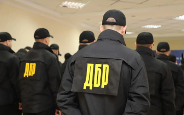 figuranti-dela-midas-poseshchali-ofis-gbr