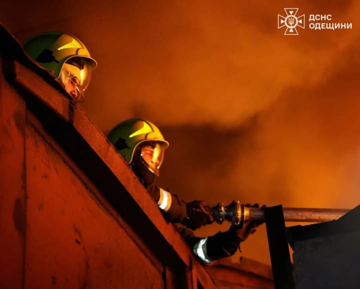 rosiia-znovu-atakuvala-enerhetyku-na-odeshchyni-dronamy-pokazaly-naslidky