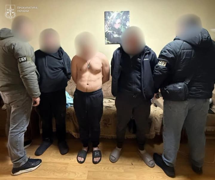 trokh-poplichnykiv-voroha-zatrymaly-za-terakt-u-kyievi-shcho-pryzviv-do-zahybeli-natshvardiitsia