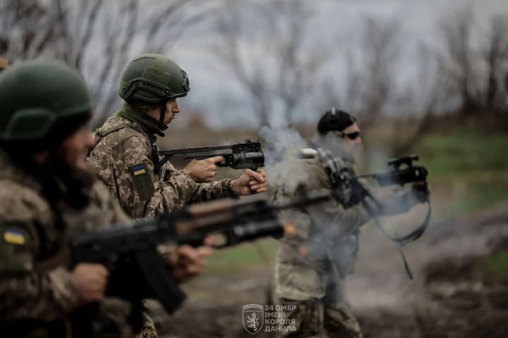 na-fronti-vidbulosia-161-boiove-zitknennia-na-pokrovskomu-napriamku-likvidovano-109-okupantiv