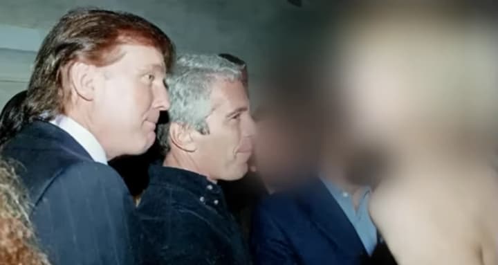 v-ssha-obnarodovali-novie-foto-iz-pomestya-epshteina-gde-figuriruet-tramp