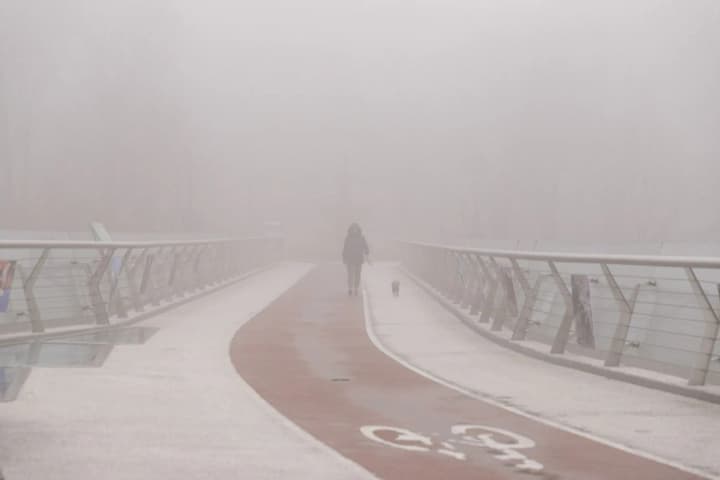 tuman-u-kyievi-vnochi-ta-vrantsi-15-hrudnia-oholosheno-i-riven-nebezpeky