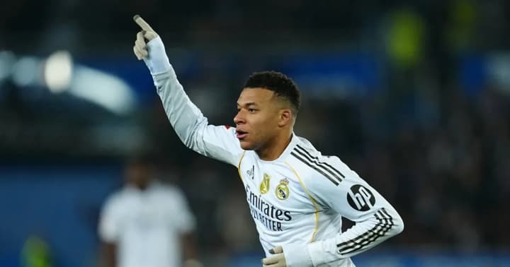 kylian-mbappe-sued-psg-for-61-million-euros-in-debt